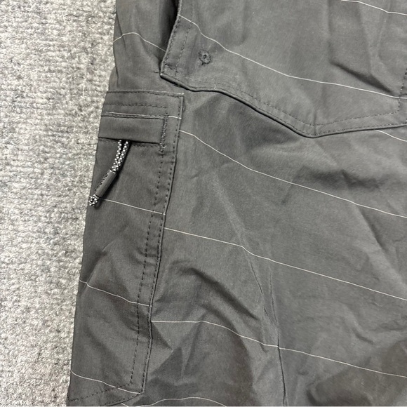 O’NEILL Mens Black thin stripe Crossover Hybrid Swim Shorts size: 38 - Picture 4 of 9